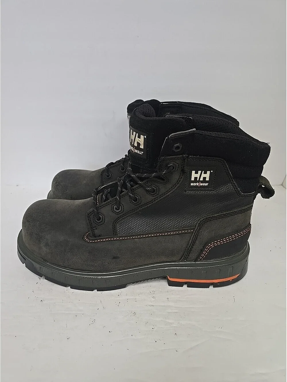 Helly Hansen used boots
